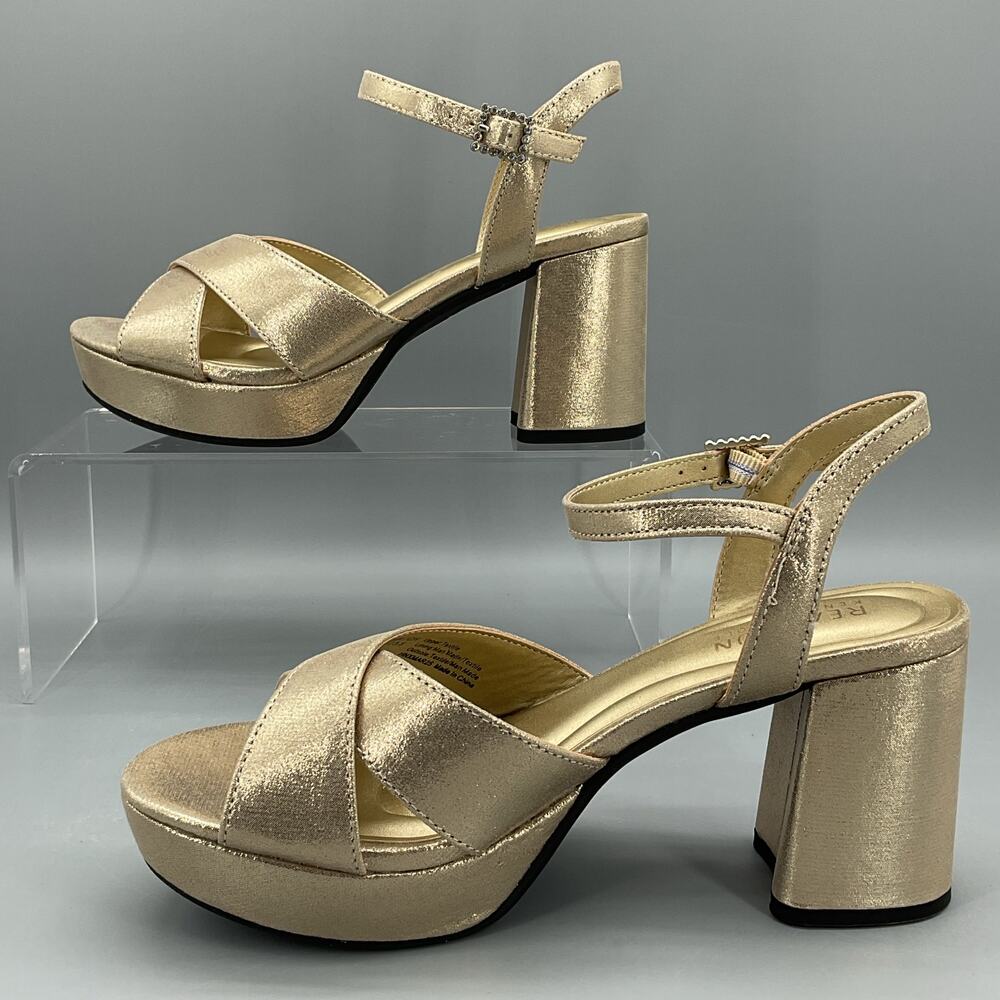 NEW Reaction Kenneth Cole Women’s Reeva Platform Sandals Gold Size 7M - Picture 2 of 10